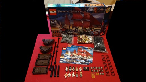 LEGO Pirates of the Caribbean 4195 Zemasta Królowej Anny