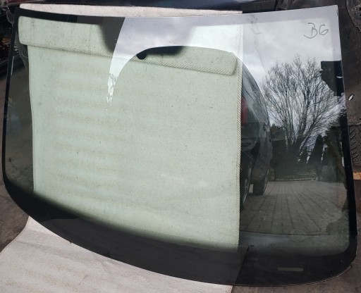 Szyba przód Vw Passat B6 05-