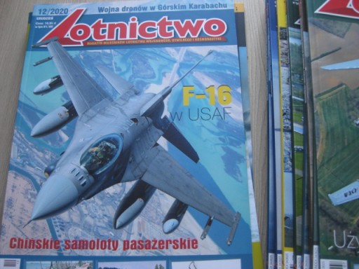 Lotnictwo 12 /2020 .