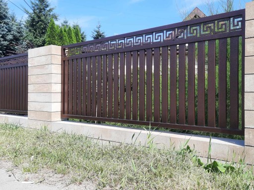 Ogrodzenie łupane, gładkie KOSTBET + montaż