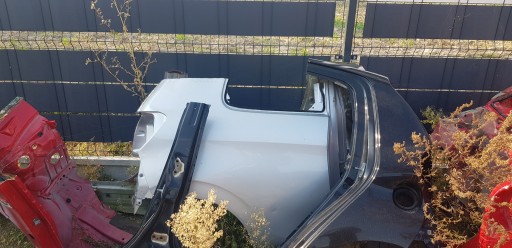 ĆWIARTKA LEWA PRAWA 3 DRZWI PEUGEOT 108 CITROEN C1