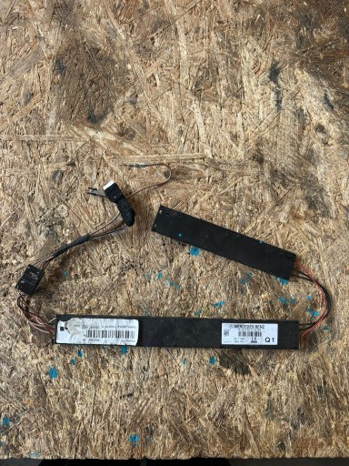 Mercedes wzmacniacz antenowy A2038701689