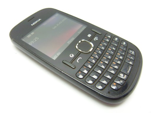 KLASYCZNA NOKIA ASHA 201