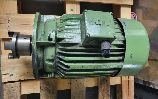 Silnik elektryczny ATB 15kW z kołnierzem i sprzęgłem