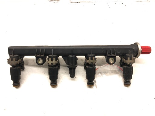 LISTWA WTRYSKOWA WTRYSKI FIAT STILO 1.2B 16V 02-06