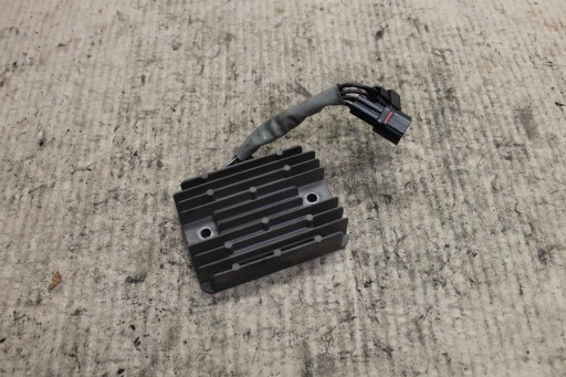 SUZUKI DL650 V-STROM 04-11 REGULATOR NAPIĘCIA