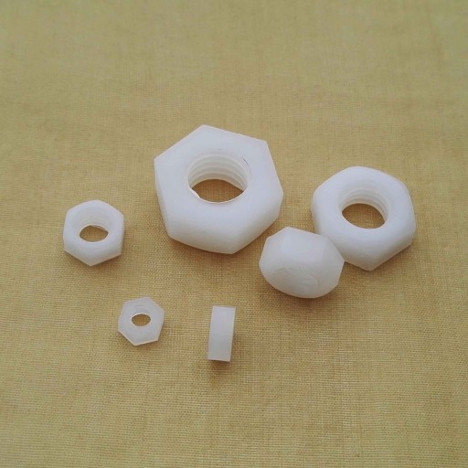 25x Brand New czarny biały Nylon izolacja z tworzy