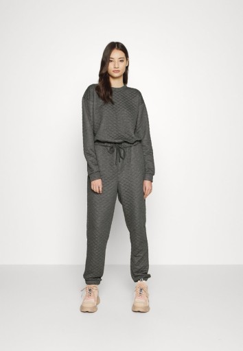 Kombinezon dresowy Only S/34