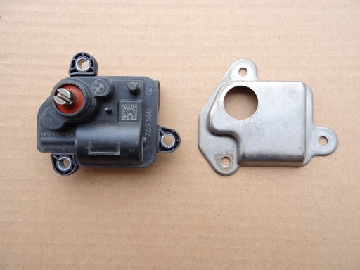 BMW M3 M4 F80 F82 PRZEPUSTNICA SIŁOWNIK KLAPEK WYDECHU 7851568 ORYGINAŁ