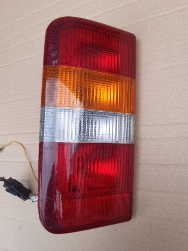 LDV CONVOY LDV 400 LAMPA LAMPY TYLNA TYŁ