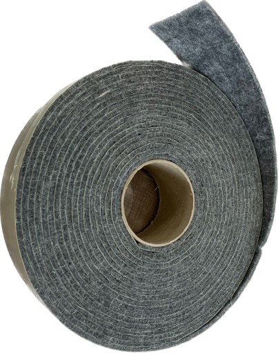 Filc samoprzylepny 40x7mm taśma akustyczna filcowa wygłuszająca 10 mb