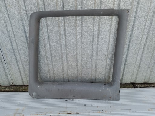 VW T4 RAMKA POSZYCIE SZYBY DRZWI TYLNE PRAWE 705867628