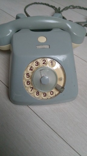 Telefon retro tarczowy T&N S1A-112/72I 1962r.