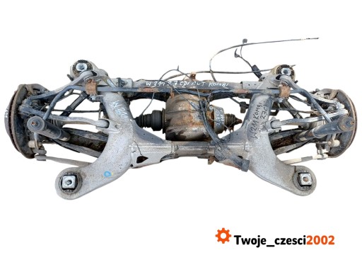 MERCEDES W211 2.7 CDI SANKI BELKA TYŁ E KLASA ZAWIESZENIE TYŁ KOŁYSKA OŚ