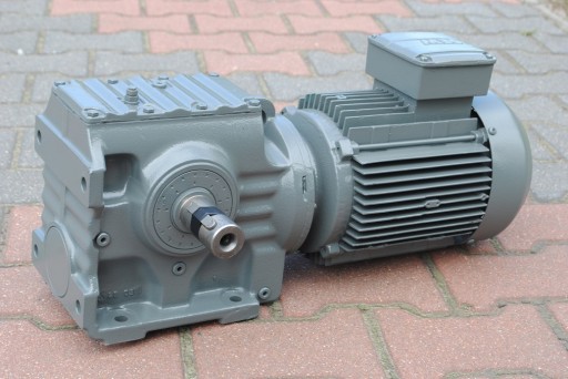 Motoreduktor kątowy 2.2kw. 42obr./min. Firmy SEW