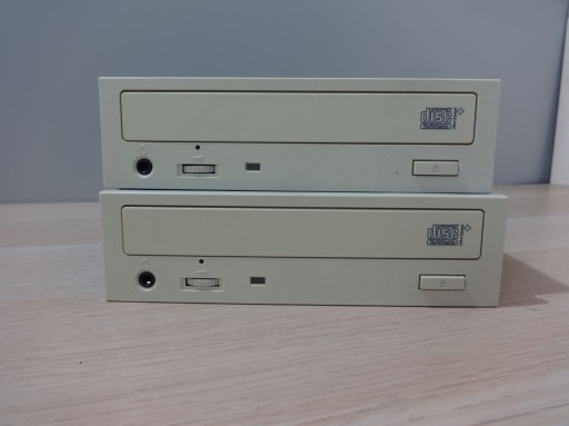 Napęd CD-RW TEAC CD-W552G ATA