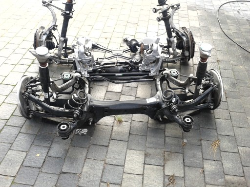 KOMPLETNE ZAWIESZENIE TYŁ AUDI A5 A4 B9 8W
