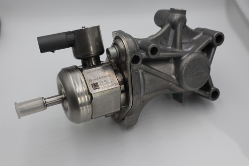 Bosch 0261520150 POMPA gwarancja BMW Fxx