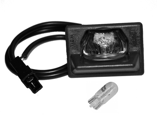 LAMPKA OŚWIETLENIE TABLICY REJESTRACYJNEJ + ŻARÓWKA FIAT 126P FL