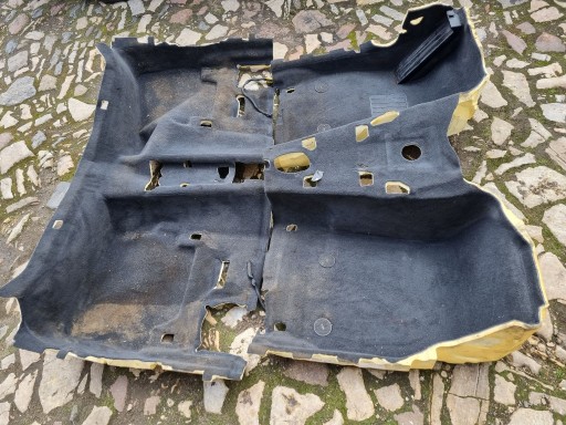 DYWAN WYKŁADZINA BMW F30 F31 EUROPA KOMPLET