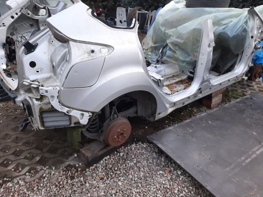 ĆWIARTKA TYŁ PRAWA WANNA FOCUS MK3 HB HATCHBACK
