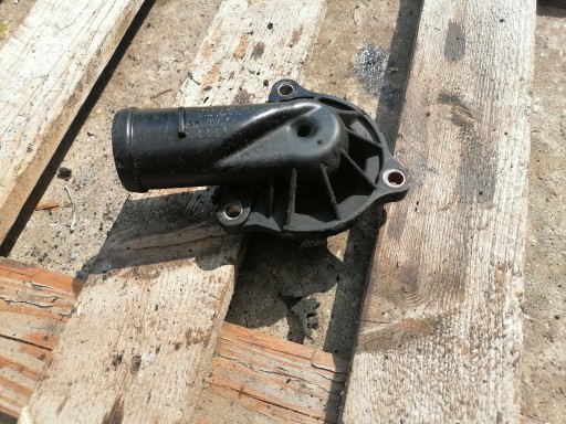 059121111H TOUAREG AUDI A6 C6 Q7 3.0TDI TERMOSTAT