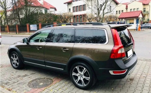 VOLVO V70 XC70 07-16 daszek podkład SPOILER