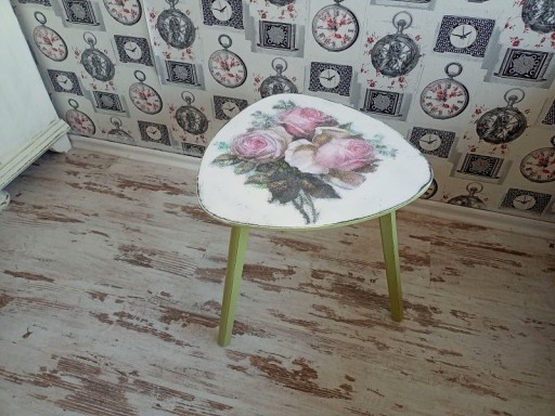 MALOWANY STOLIK STOLICZEK, RÓŻE, SHABBY CHIC