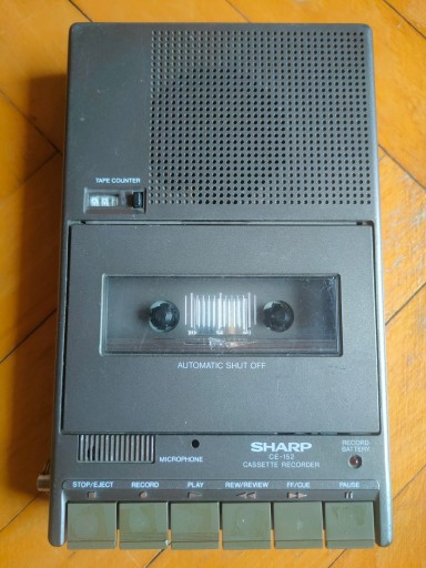 Magnetofon kasetowy dyktafon Sharp CE-152