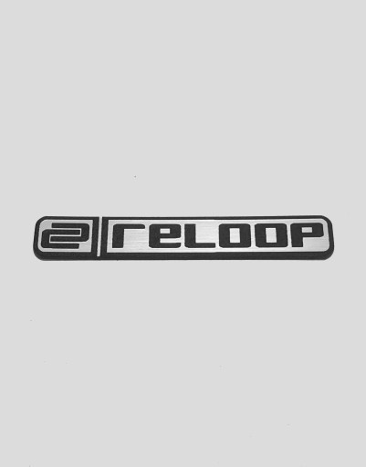 RELOOP naklejka emblemat 40 x 6 mm SREBRNA