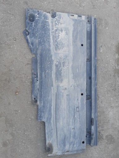 AUDI A4 B8 OSŁONA PŁYTA PODŁOGI PODWOZIA PRAWA 8K0825208D