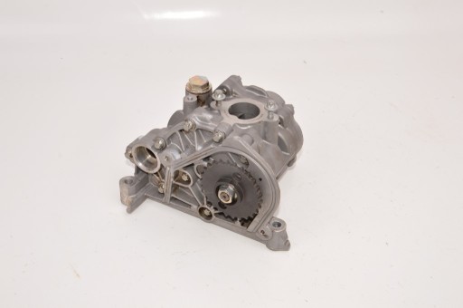 PORSCHE CAYENNE 4.5 POMPA OLEJU 948107010