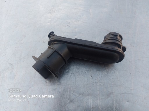 8C166763BA WLEW OLEJU FORD 2,4 TRASIT MK7