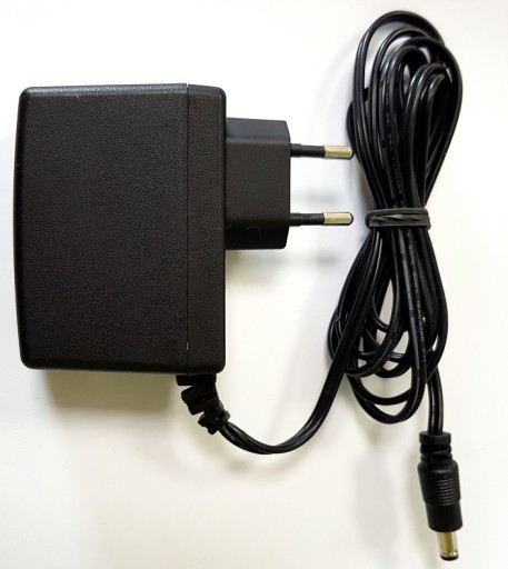 ZASILACZ IMPULSOWY UMEC 12V 2.5A WTYK 2.5x5.5 UP0301B-12PE adapter