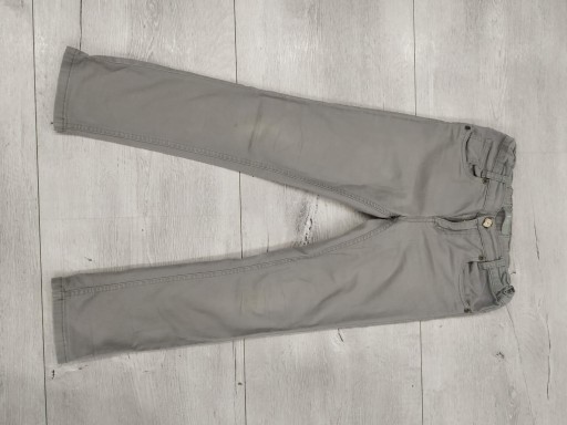 Spodnie z diagonalu F&F roz.140 na 9-10 lat