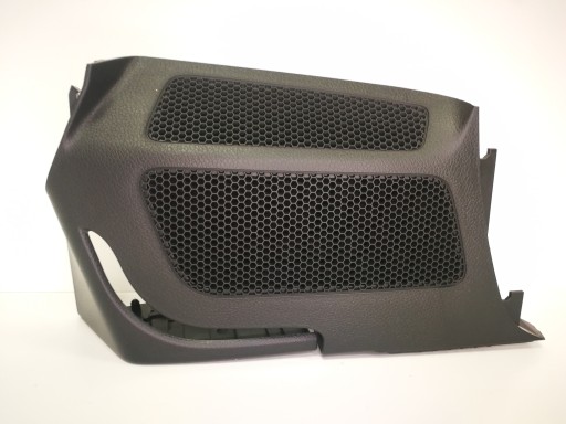 Maskownica pasa tył prawa PORSCHE MACAN 95B863338 95B863338B1E0