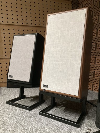 KLH AUDIO Model Three