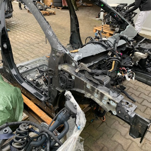 RENAULT MEGANE V E-TECH PRAWA PODŁUŻNICA ĆWIARTKA PRZÓD SŁUPEK PRÓG FARTUCH