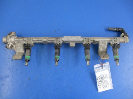 FOCUS C-MAX 1.6 16V LISTWA WTRYSKIWACZE 98MF-BB