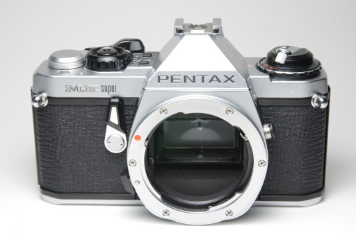 Pentax ME Super - analogowy korpus