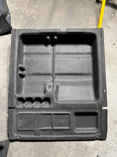 3 BMW F25 X3 PODŁOGA WYPEŁNIENIE WNĘKA WYKŁADZINA BAGAŻNIKA