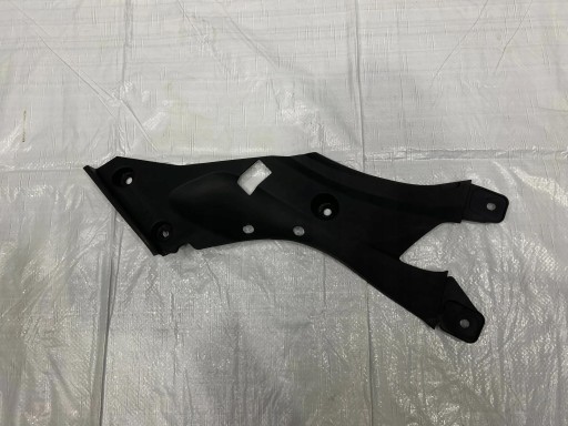 MASERATI GRECALE OSŁONA PASA PRZEDNIEGO 670215671
