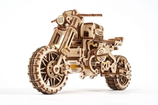 SCRAMBLER UGR-10 Z BOCZNYM WÓZKIEM MODEL MECHANICZ