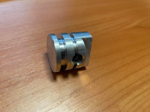 MAKITA TŁOK DO HR3210FCT 324918-4