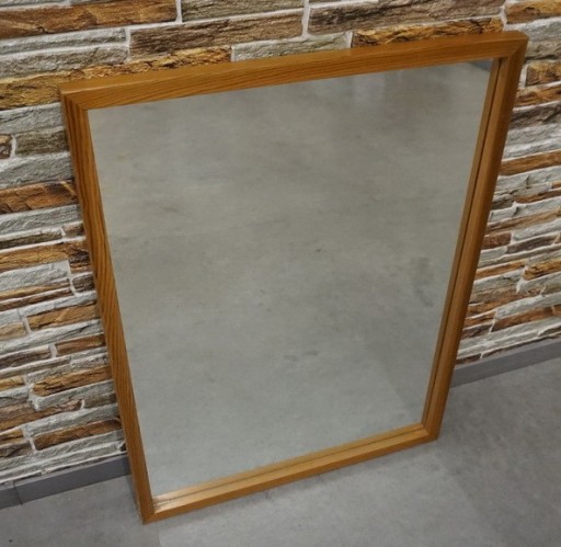 LUSTRO MINIMALISTYCZNA RAMA SZER. 60 CM d-827