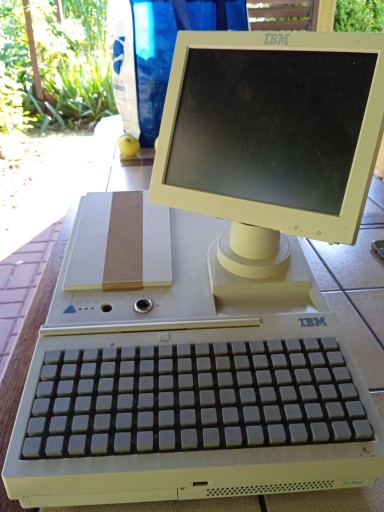 IBM SurePOS 100 system do STARYCH GIER !