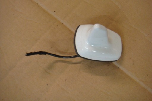 AUDI A3 8V ANTENA DACHOWA REKIN