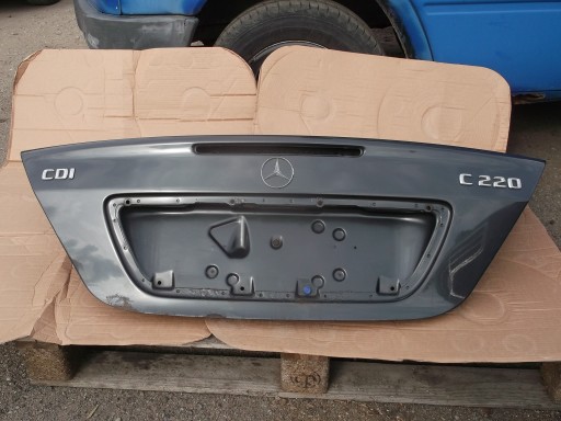 KLAPA TYLNA TYŁ MERCEDES C W203 Sedan 00-07r
