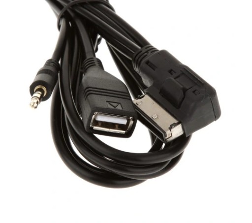 Kabel AUDI AMI 2G/3G-AUX 1,5m + USB ładowanie.