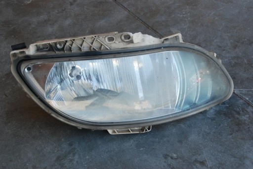 DAF XF CF 106 HALOGEN PRZECIWMGIELNY PRAWY